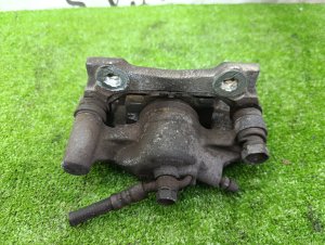 Суппорт задний правый LEXUS GS460 OEM 4783022221 URS190 2008
