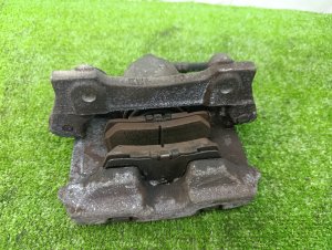 Суппорт задний правый LEXUS GS460 OEM 4783022221 URS190 2008