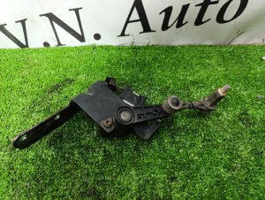 Датчик высоты дорожного просвета (передний правый) JAGUAR XJ OEM AW933C280 X351 2012