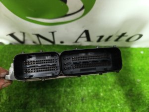 Блок управления двс VOLKSWAGEN TIGUAN OEM 06J906026 5NCCZ 2008