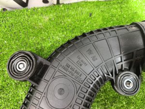 Патрубок интеркулера VOLKSWAGEN TIGUAN OEM 1K0145840 5NCCZ 2008