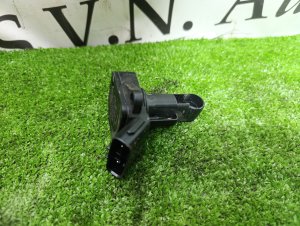 Датчик массового расхода воздуха TOYOTA MARK X OEM 2220415010 GRX120 2005