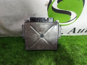 Блок управления двс VOLVO V50 OEM 31269030 MW43 2010