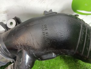 Патрубок воздушного фильтра MAZDA ATENZA OEM L3K913220, L3K913230 GG3P 2005