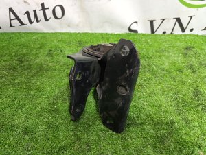 Подушка МКПП MAZDA ATENZA OEM GJ6G39070 GG3P 2005