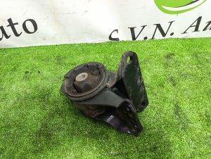 Подушка МКПП MAZDA ATENZA OEM GJ6G39070 GG3P 2005
