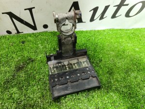 Клемма аккумулятора MU001365 MITSUBISHI DELICA D:5