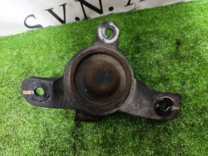 Подушка ДВС (правая) SUBARU LEGACY OEM 41022AG020 BPE 2004