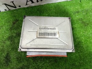 Блок управления двс CADILLAC ESCALADE OEM 12589463 GMT820 2004