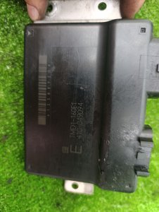 Блок управления CADILLAC ESCALADE OEM 12588923 GMT820 2004