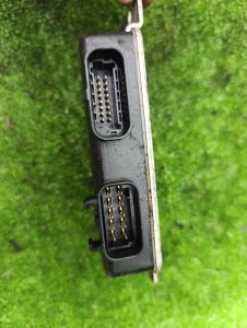 Блок управления CADILLAC ESCALADE OEM 12588923 GMT820 2004