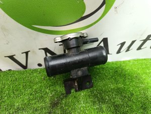 Горловина радиатора 1350A015 MITSUBISHI DELICA D:5