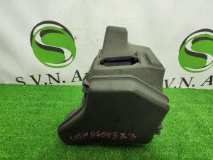Корпус воздушного фильтра MITSUBISHI AIRTREK OEM MR258242 CU2W 2004