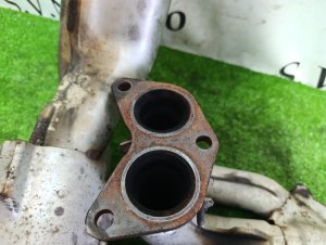 Приемная труба глушителя (левая) SUBARU LEGACY OEM 44100AG050, 44104AG000 BP5 2004