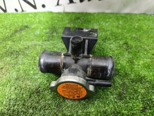 Горловина радиатора MITSUBISHI DELICA D:5 OEM 1350A015 CV5W 2007