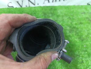 Патрубок воздушного фильтра TOYOTA NOAH/VOXY OEM 1788128240 AZR60 2005