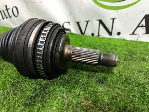 Привод передний правый HONDA STEPWGN OEM 44010S47950 RF2 1999