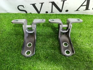 Петли двери передней правой MITSUBISHI RVR OEM 5702A005, 5702A006 GA4W 2012