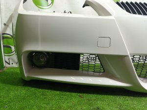 Бампер передний BMW 3 SERIES OEM 51110033536 E90 2006
