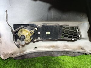 Бампер передний BMW 3 SERIES OEM 51110033536 E90 2006