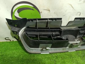 Решетка радиатора SUBARU LEGACY OEM 91121AG040 BPE 2008