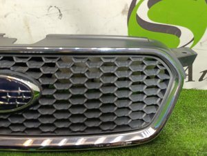 Решетка радиатора SUBARU LEGACY OEM 91122AG100 BP5 2006
