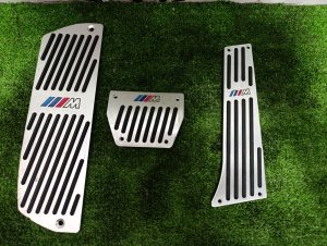 Накладки на педали M-Tech BMW 120I 2007 E87 E87 BMW 1 Series, 120I 2007 BMW 1 SERIES, 120I E87 2007