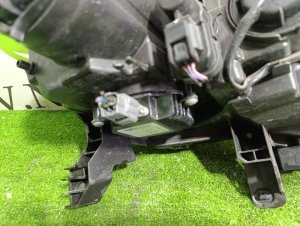 Фара левая NISSAN X-TRAIL OEM 260603UB5A DNT31 2012