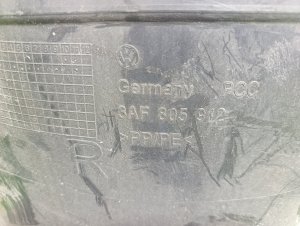 Подкрылок передний правый VOLKSWAGEN PASSAT OEM 3AF805912 2013