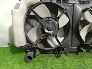 Радиатор охлаждения двигателя SUBARU LEGACY OEM 45119AG030 BP5 2026