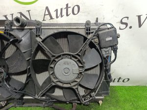 Радиатор охлаждения двигателя SUBARU LEGACY OEM 45111AG040, 73310AG020 BPE 2003