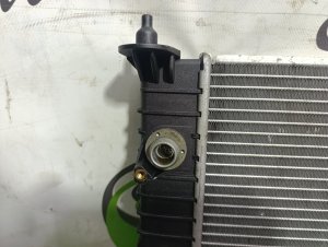 Радиатор основной AUDI A4 OEM 8E0121251A 8EBWEF 2005