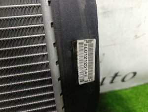 Радиатор основной AUDI A4 OEM 8E0121251A 8EBWEF 2005