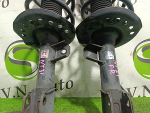 Стойка передняя (пара) NISSAN X-TRAIL OEM E4302JG71A, E4303JG71A DNT31 2010