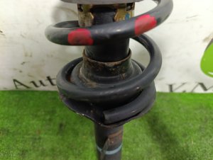 Стойка передняя правая TOYOTA ALTEZZA OEM 4851080144 SXE10 2001