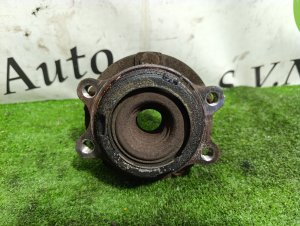 Ступица передняя NISSAN FUGA OEM 40202EG000 Y50 2005