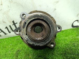 Ступица передняя NISSAN FUGA OEM 40202EG000 Y50 2005