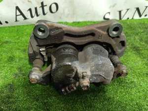 Суппорт передний правый NISSAN FUGA OEM 41001EG000 Y50 2005