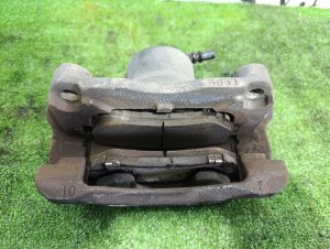 Суппорт передний правый NISSAN X-TRAIL OEM 41001JE00A DNT31 2010