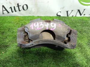 Суппорт передний правый NISSAN X-TRAIL OEM 41001JE00A DNT31 2010