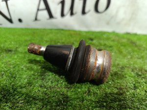 Шаровая опора передняя SUBARU LEGACY OEM 21067GA050 BP5 2007