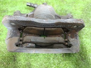 Суппорт передний левый HONDA PARTNER OEM 45019SAA900 GJ3 2008
