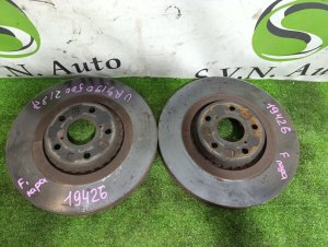 Диск тормозной передний (пара) LEXUS GS460 OEM 4351222260, 4351622010 URS190 2008