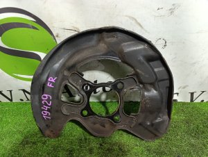 Щиток тормозного диска передний правый 4778122200 LEXUS GS460