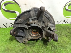 Ступица передняя правая MITSUBISHI PAJERO OEM 3880A012, 3870A020 V88W 2011