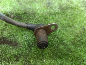 Датчик ABS задний правый MITSUBISHI PAJERO OEM 4670A256 V88W 2011