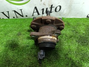 Ступица передняя правая TOYOTA CROWN MAJESTA OEM 4355030010 GRS182 2007