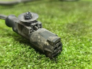 Датчик ABS задний правый SUBARU LEGACY OEM 27540AG120 BPE 2003