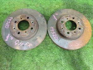 Диск тормозной передний (пара) 45251SCC900 HONDA AIRWAVE