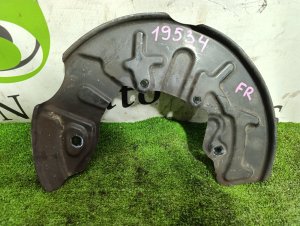 Щиток тормозного диска передний правый 8E0615312A AUDI A4